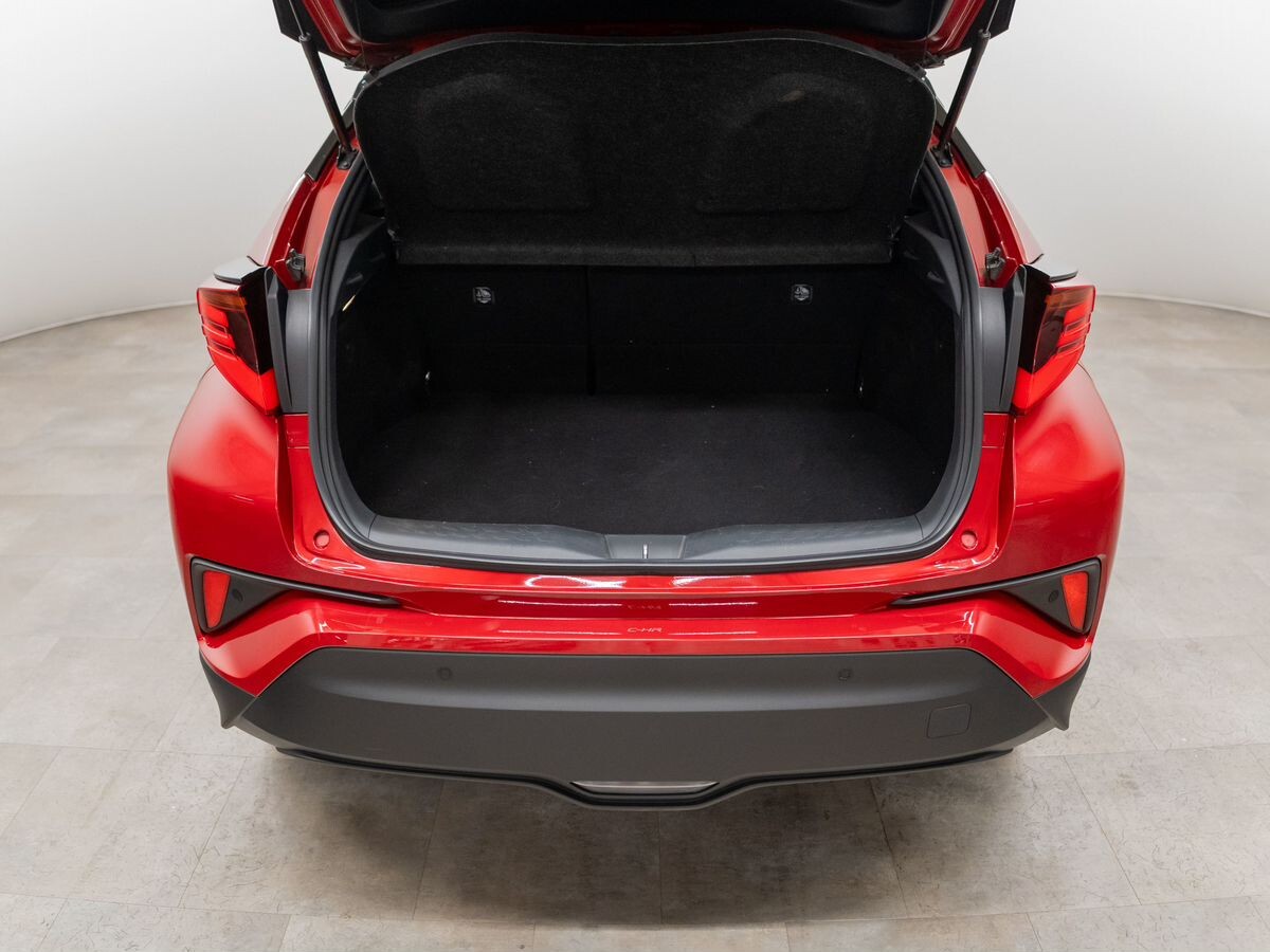 Toyota C-HR 2019 - фото автомобиля