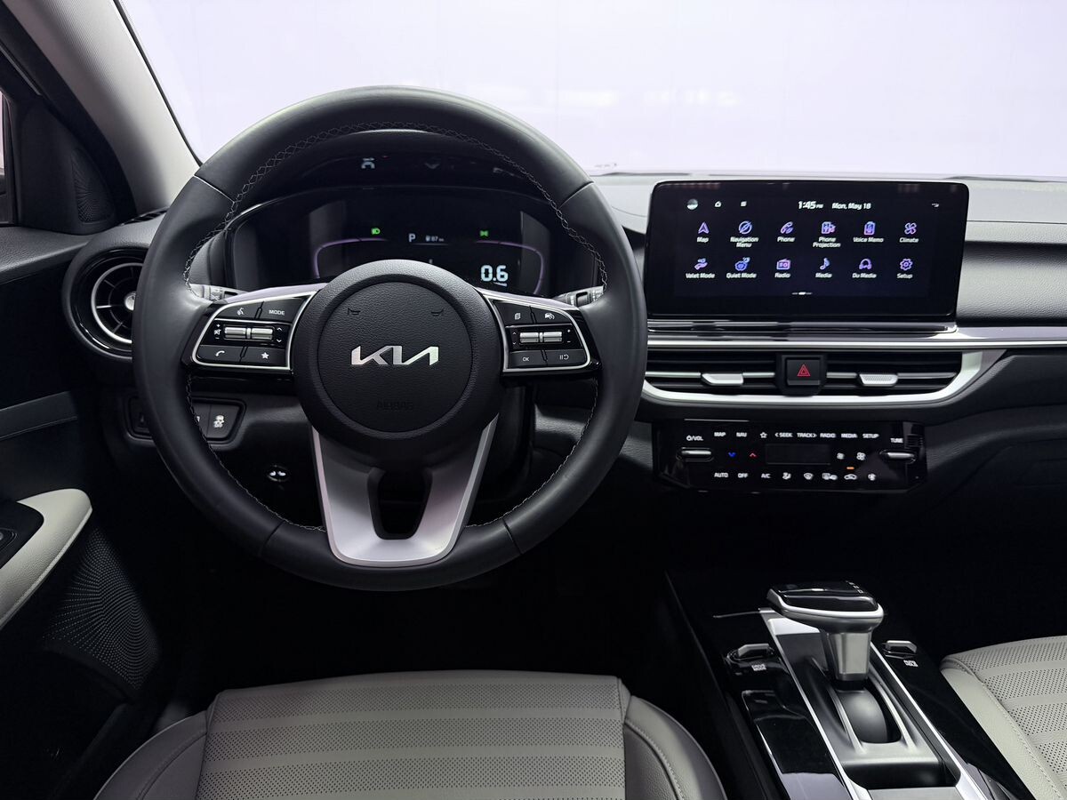 Kia K3 2022 - фото автомобиля