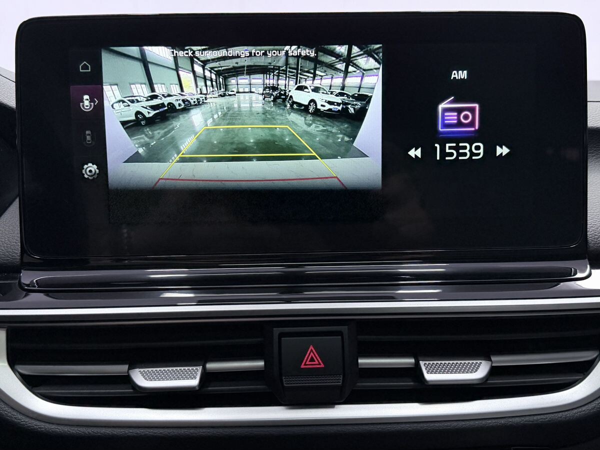 Kia K3 2022 - фото автомобиля