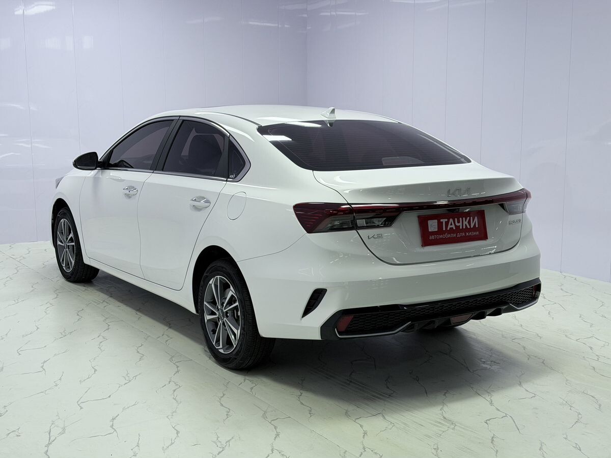 Kia K3 2022 - фото автомобиля
