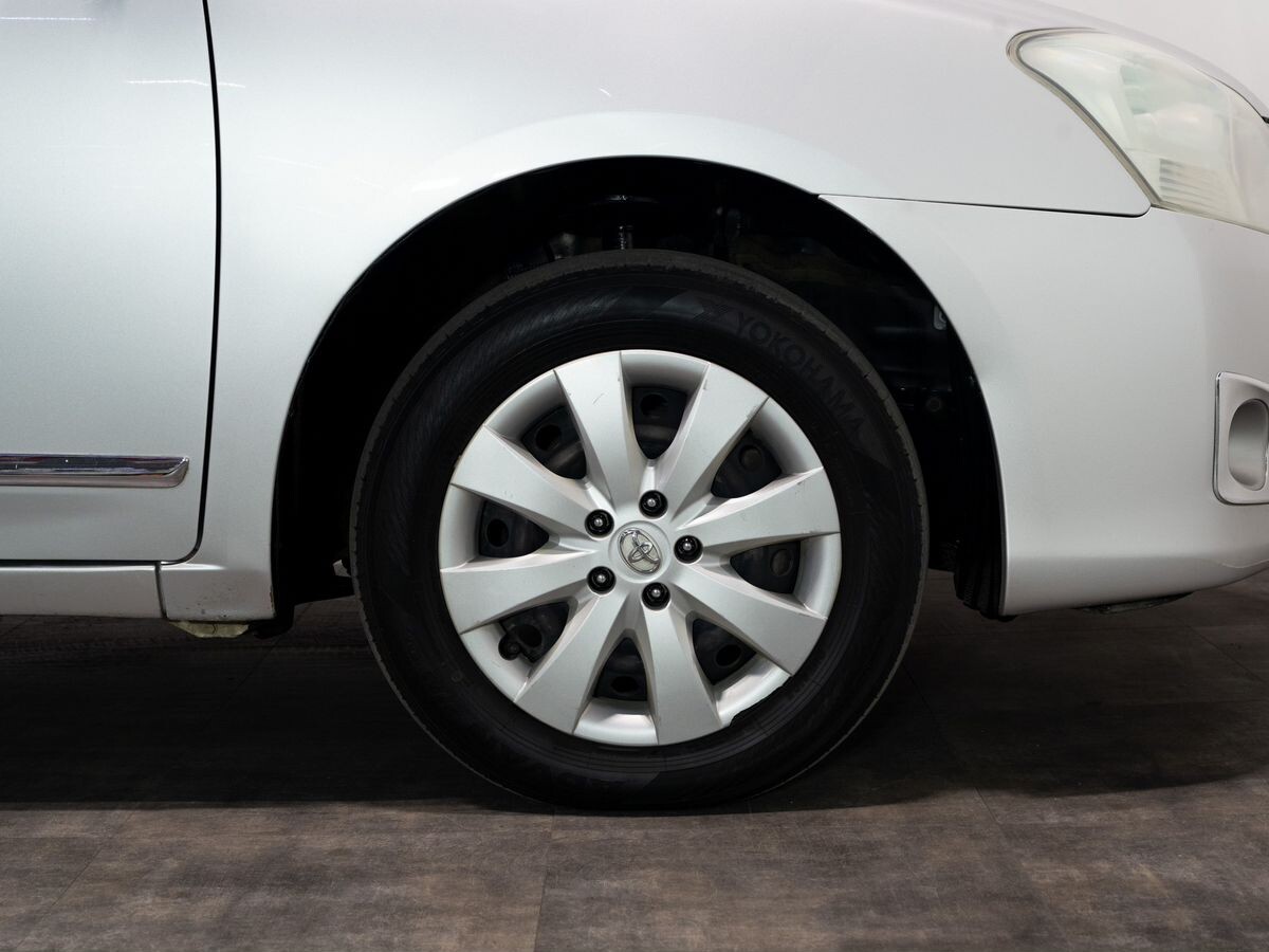 Toyota Premio 2011 - фото автомобиля