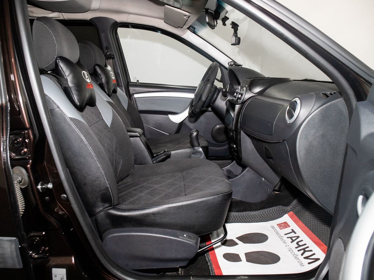 Лада Ларгус Кросс 2019 - фото автомобиля