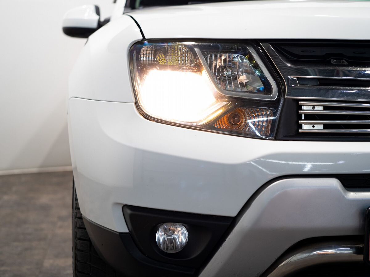 Renault Duster 2018 - фото автомобиля