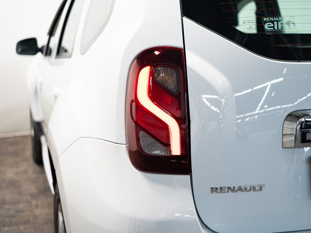 Renault Duster 2018 - фото автомобиля