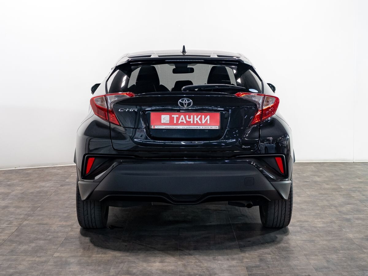 Toyota C-HR 2019 - фото автомобиля