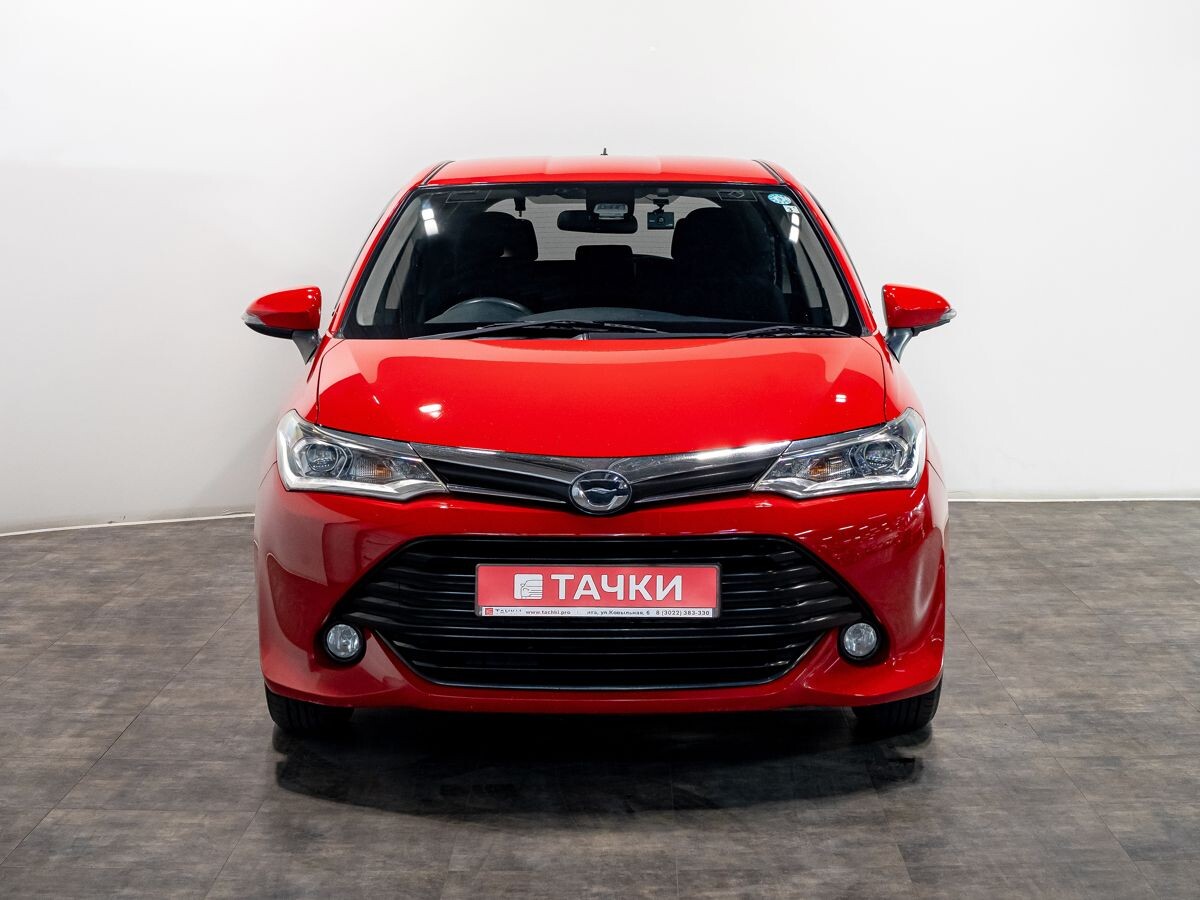 Toyota Corolla Fielder 2017 - фото автомобиля