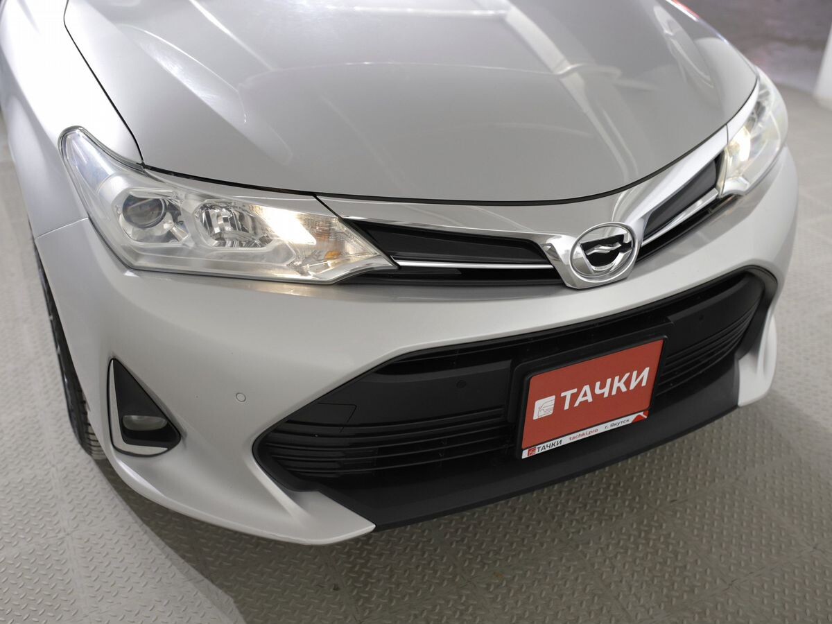 Toyota Corolla Fielder 2018 - фото автомобиля