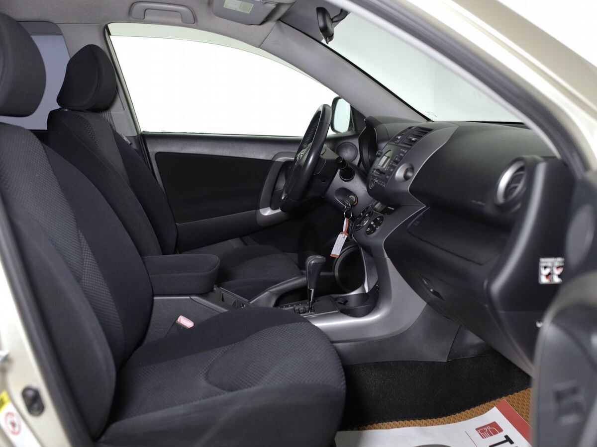 Toyota RAV4 2007 - фото автомобиля