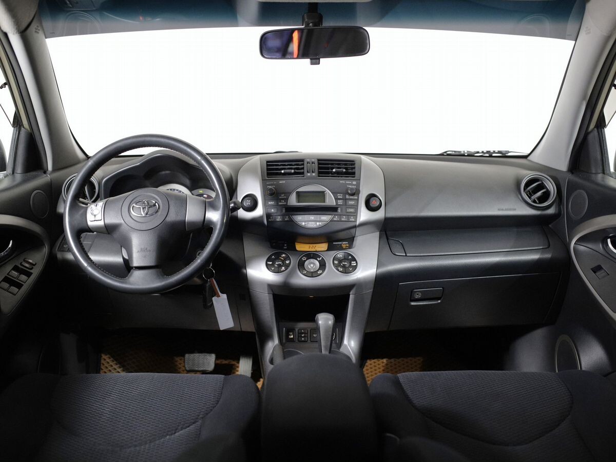 Toyota RAV4 2007 - фото автомобиля