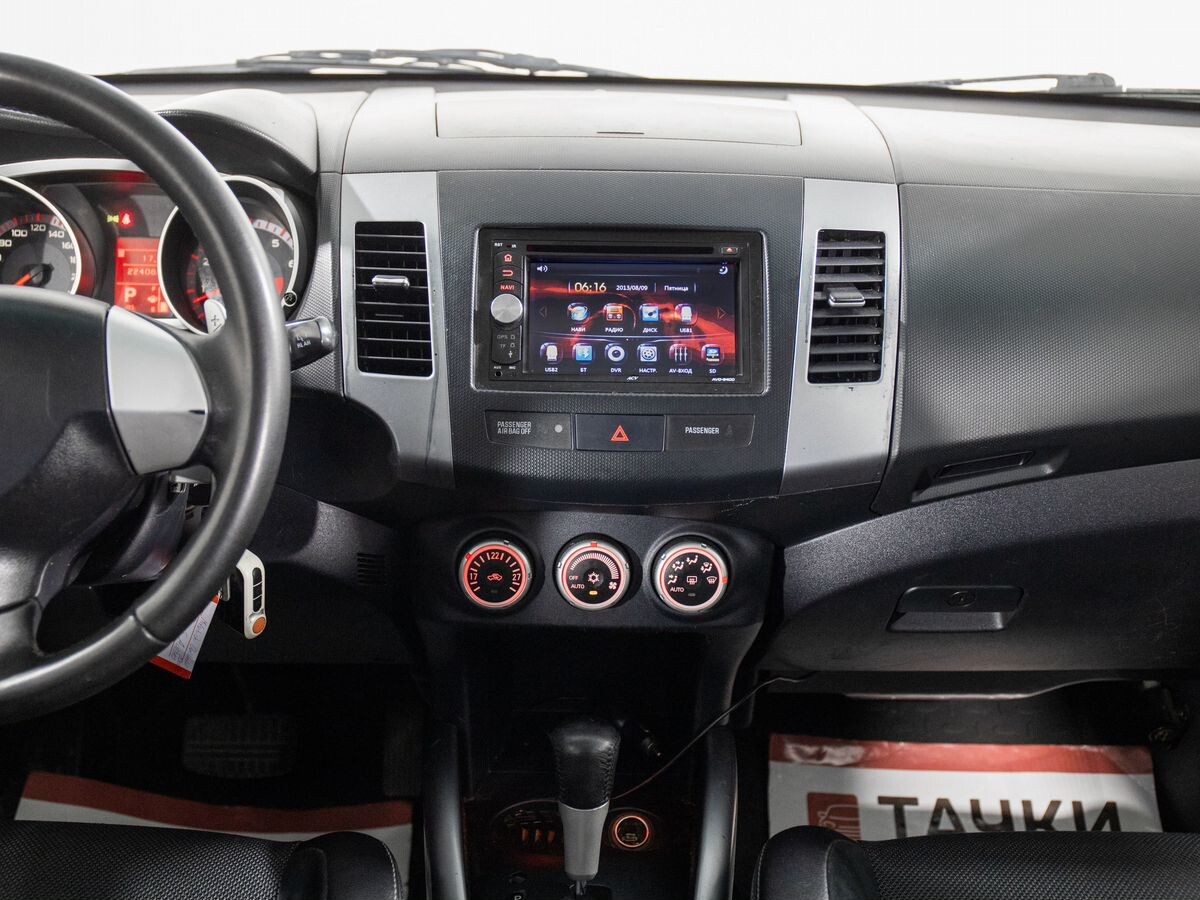 Mitsubishi Outlander 2008 - фото автомобиля