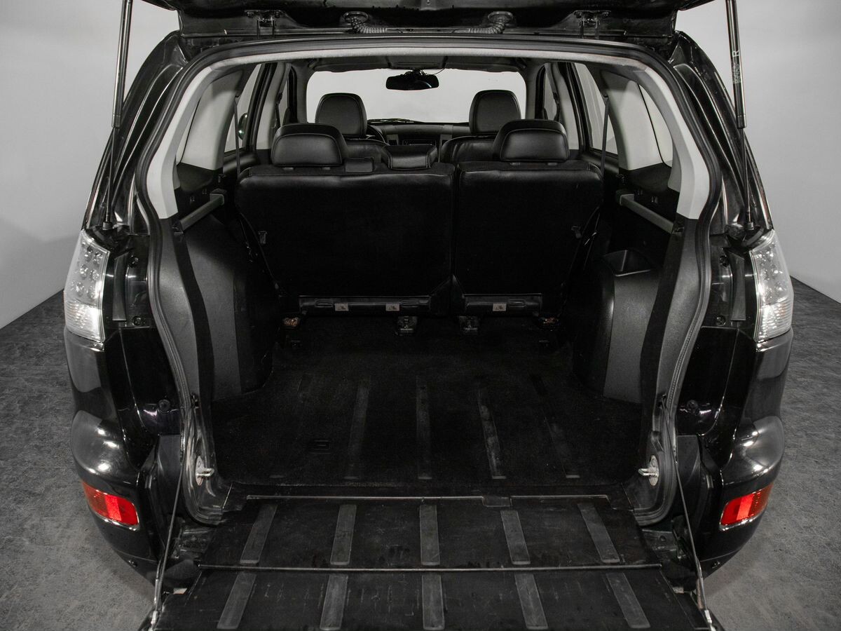 Mitsubishi Outlander 2008 - фото автомобиля