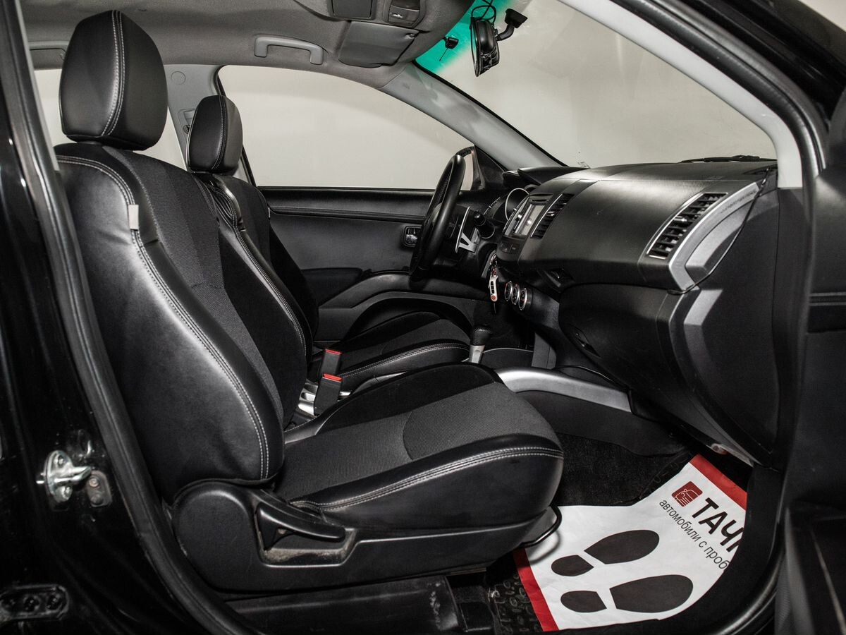 Mitsubishi Outlander 2008 - фото автомобиля