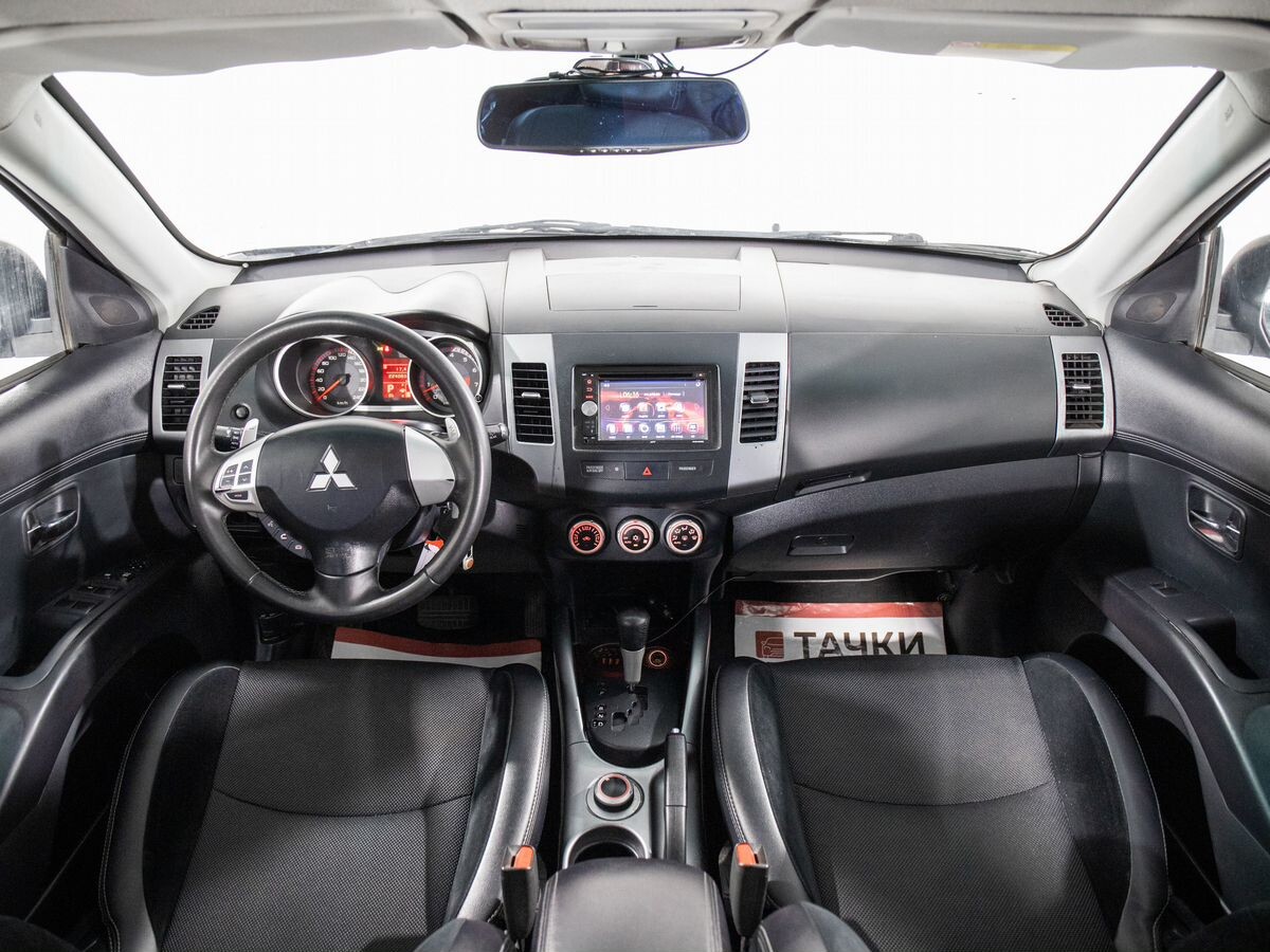 Mitsubishi Outlander 2008 - фото автомобиля