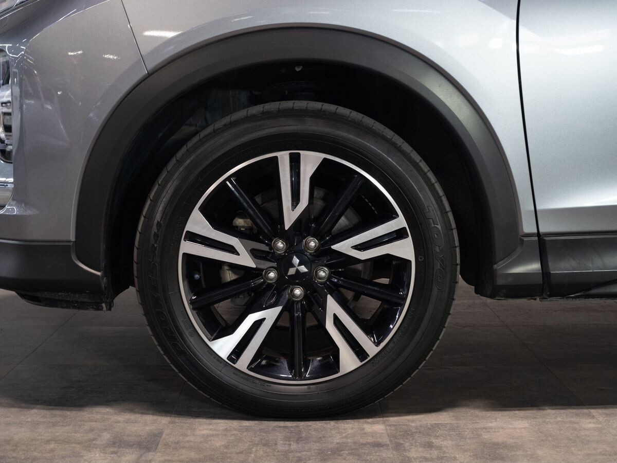 Mitsubishi Eclipse Cross 2022 - фото автомобиля