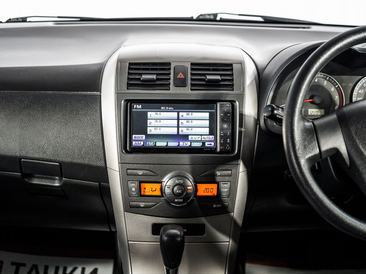 Toyota Corolla Fielder 2010 - фото автомобиля