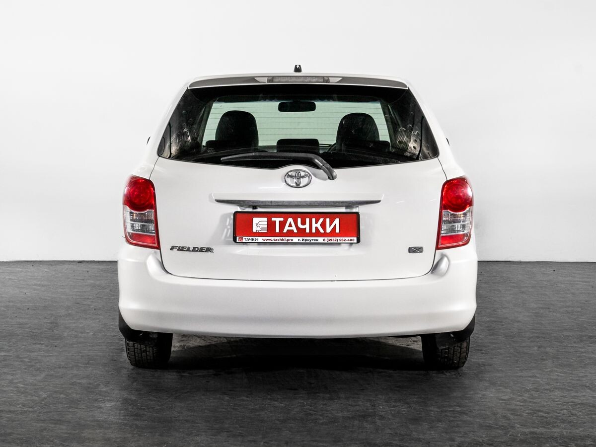 Toyota Corolla Fielder 2010 - фото автомобиля