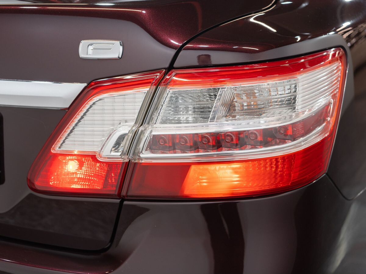 Toyota Premio 2010 - фото автомобиля
