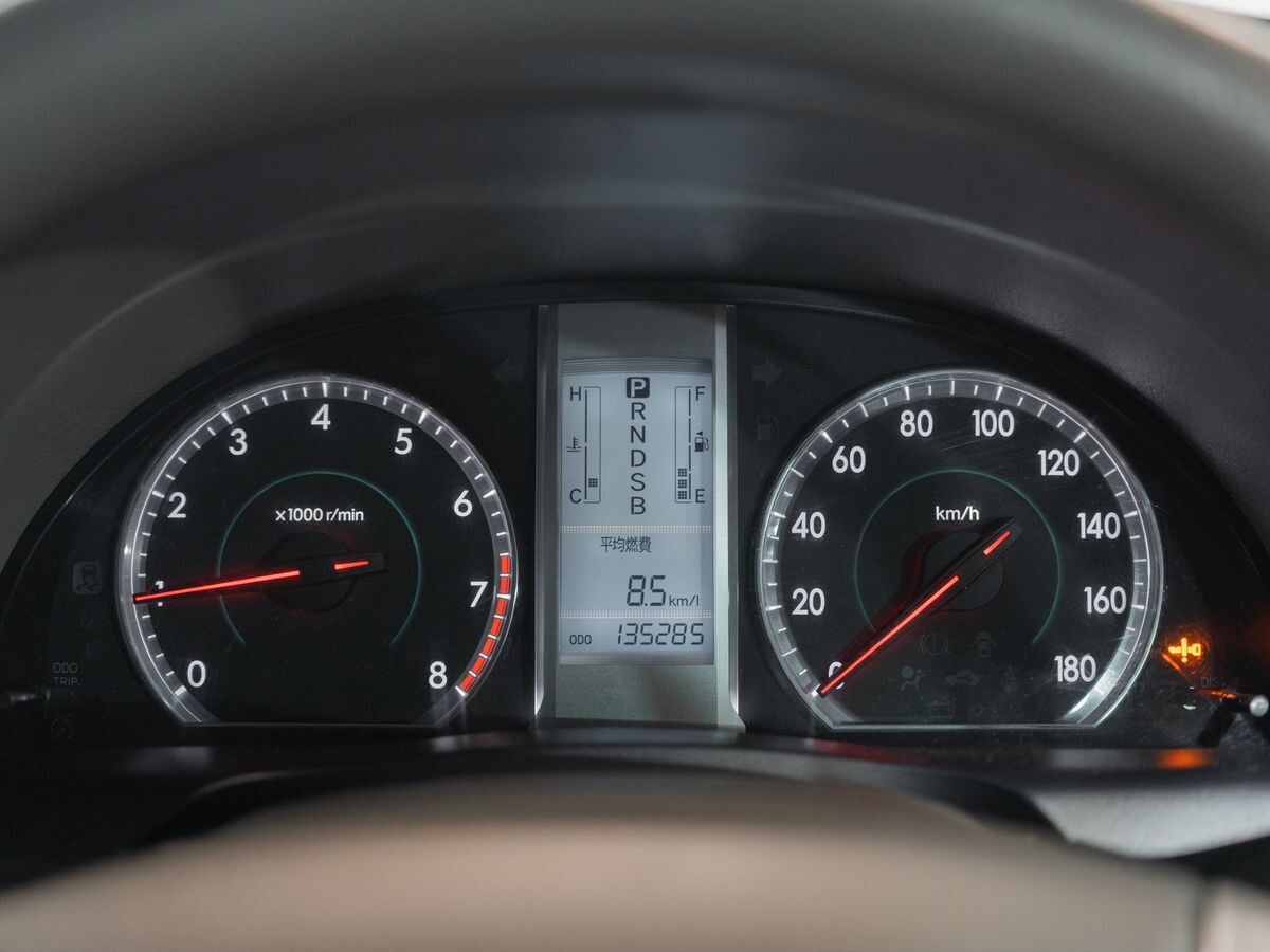 Toyota Premio 2010 - фото автомобиля