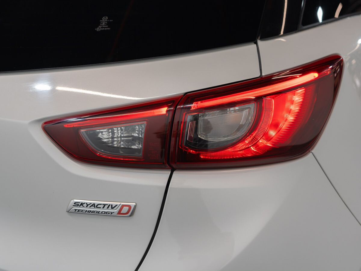 Mazda CX-3 2015 - фото автомобиля