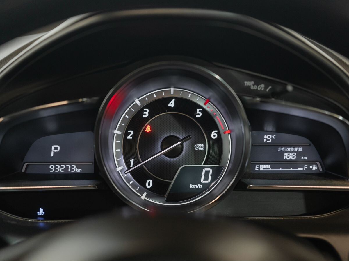 Mazda CX-3 2015 - фото автомобиля