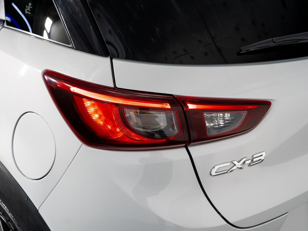 Mazda CX-3 2016 - фото автомобиля