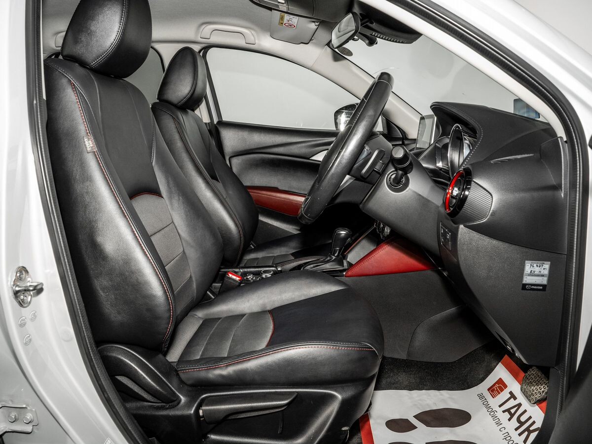 Mazda CX-3 2016 - фото автомобиля