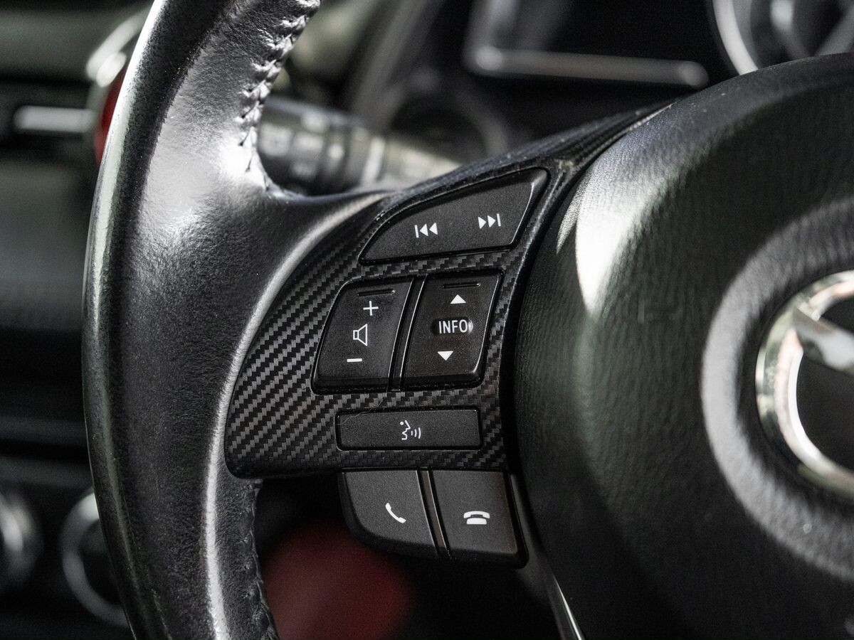 Mazda CX-3 2016 - фото автомобиля