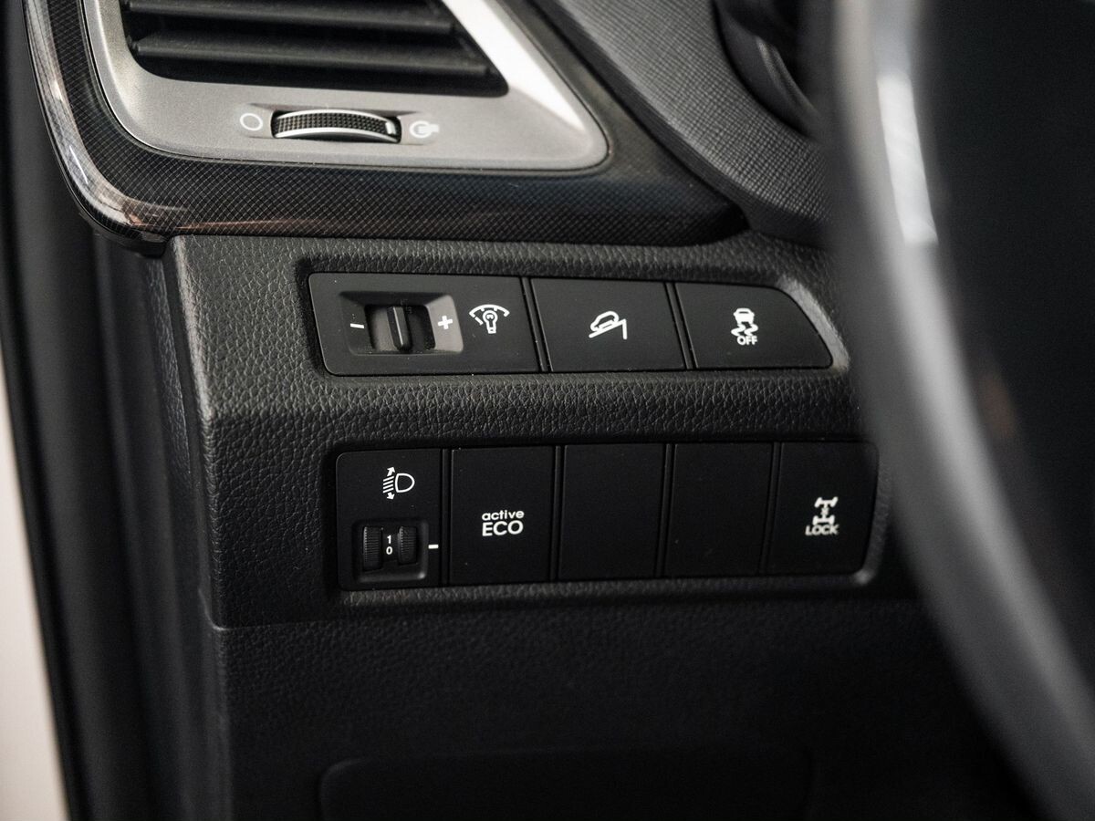 Hyundai Santa Fe 2012 - фото автомобиля
