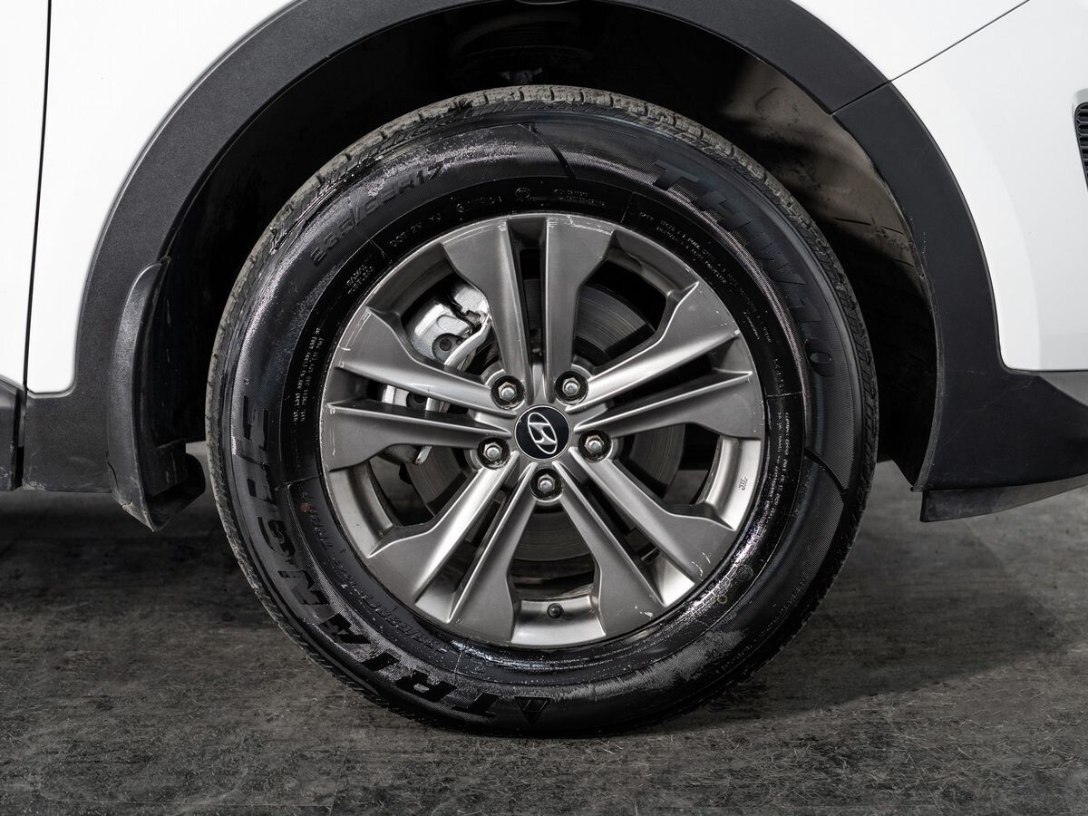 Hyundai Santa Fe 2012 - фото автомобиля