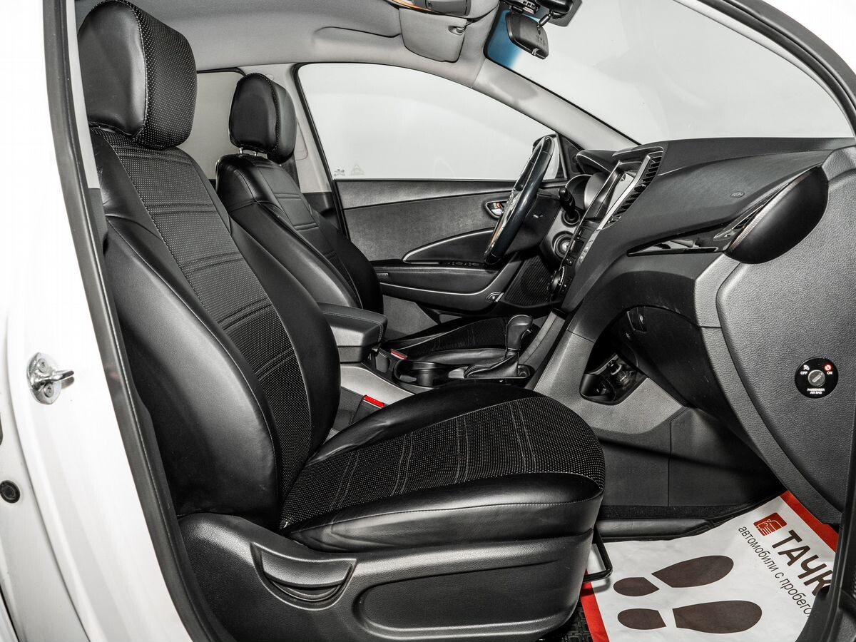 Hyundai Santa Fe 2012 - фото автомобиля