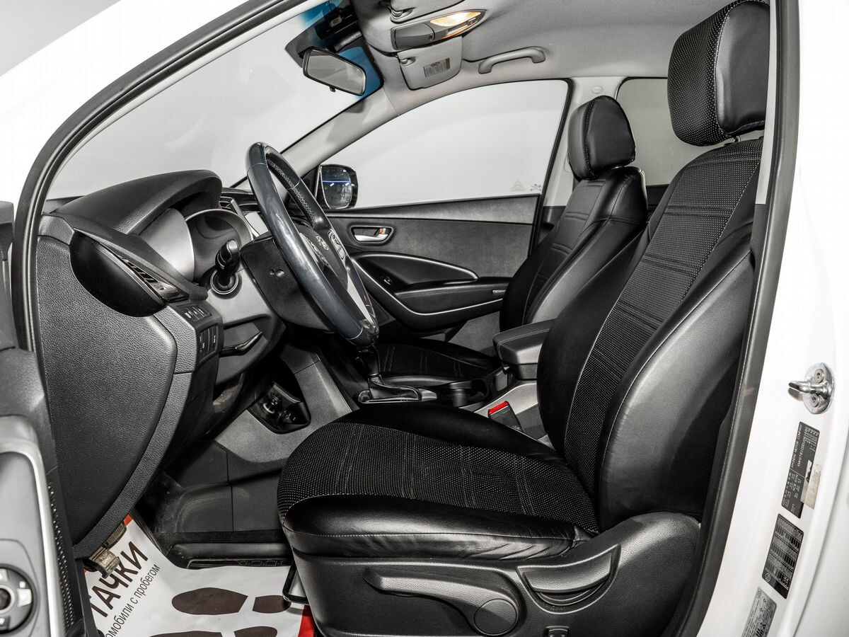 Hyundai Santa Fe 2012 - фото автомобиля