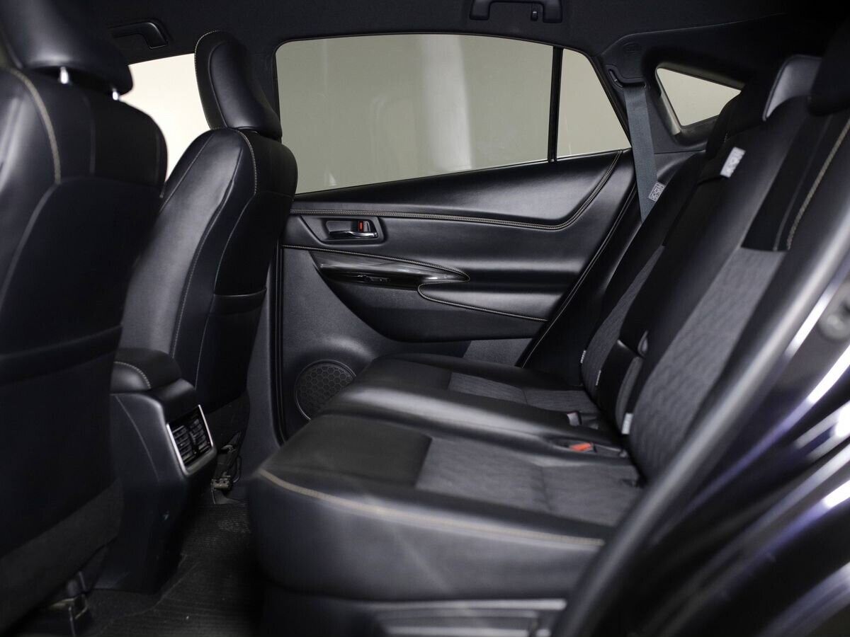 Toyota Harrier 2018 - фото автомобиля