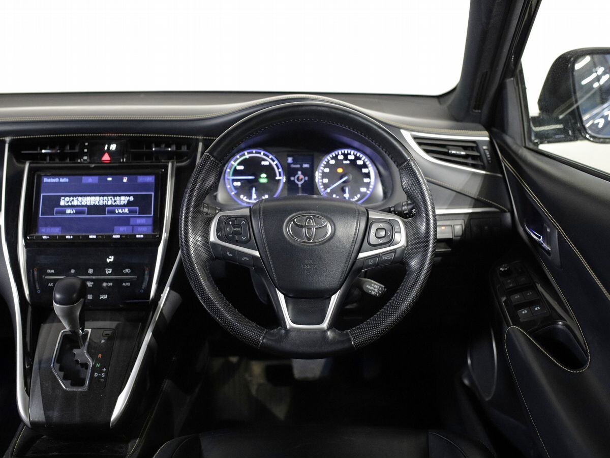 Toyota Harrier 2018 - фото автомобиля