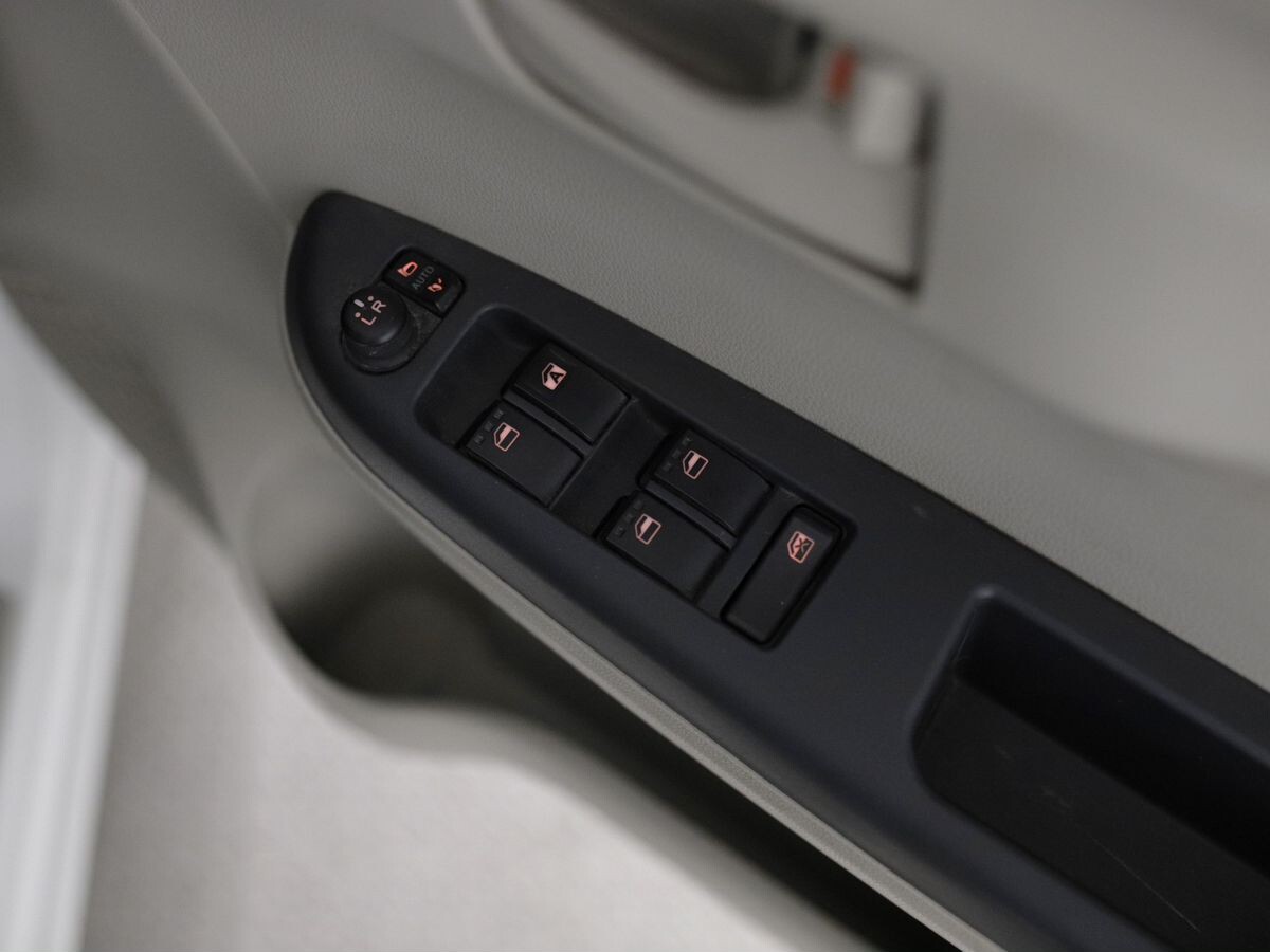 Toyota Passo 2019 - фото автомобиля