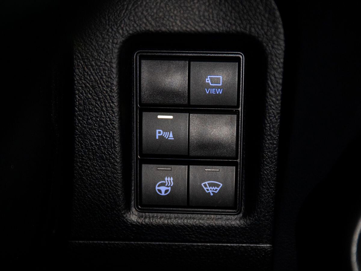 Toyota Land Cruiser Prado 2020 - фото автомобиля