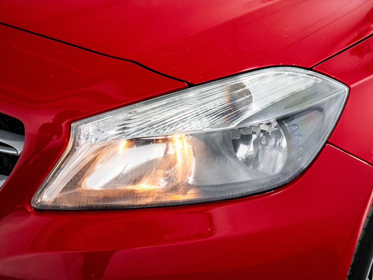 Mercedes-Benz A-Class 2014 - фото автомобиля