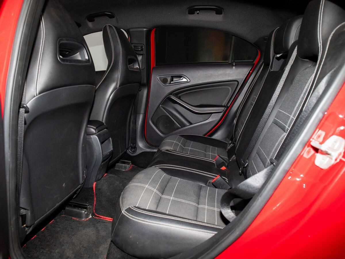 Mercedes-Benz A-Class 2014 - фото автомобиля