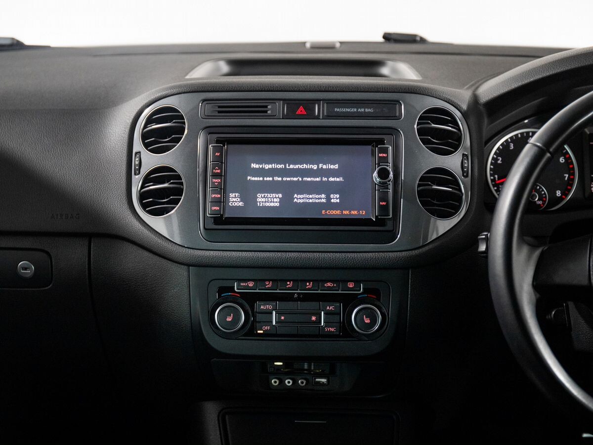 Volkswagen Tiguan 2013 - фото автомобиля