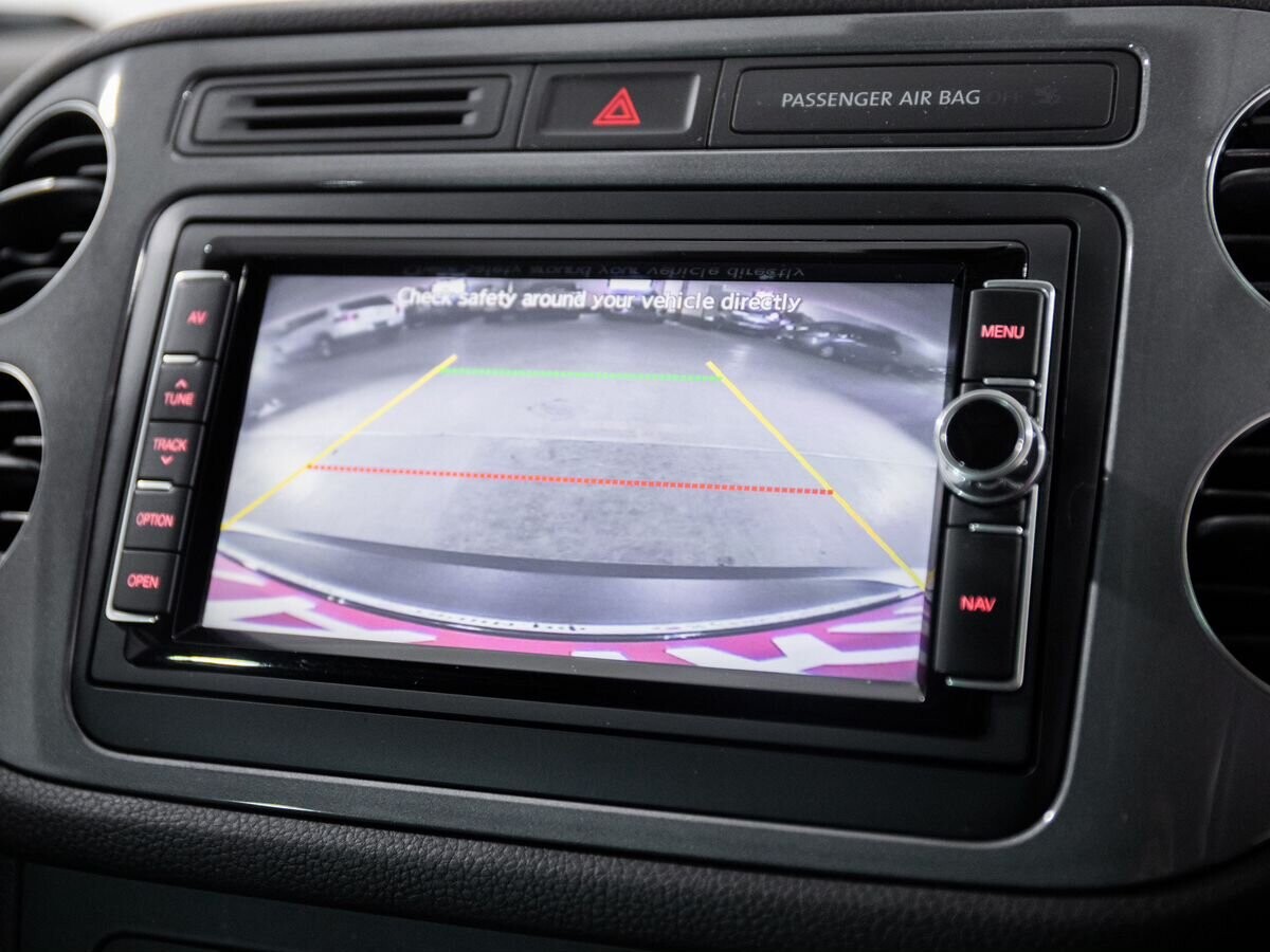 Volkswagen Tiguan 2013 - фото автомобиля