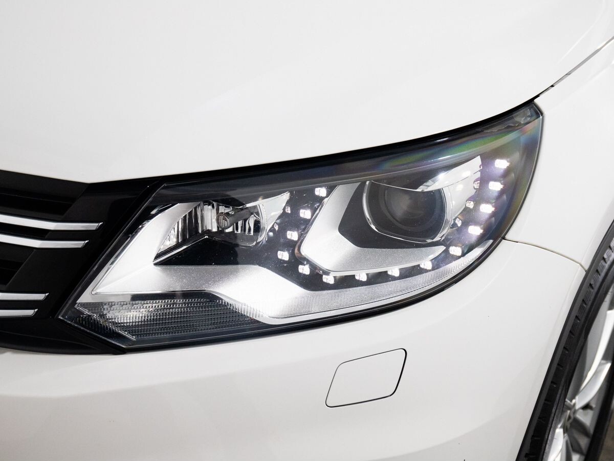 Volkswagen Tiguan 2013 - фото автомобиля