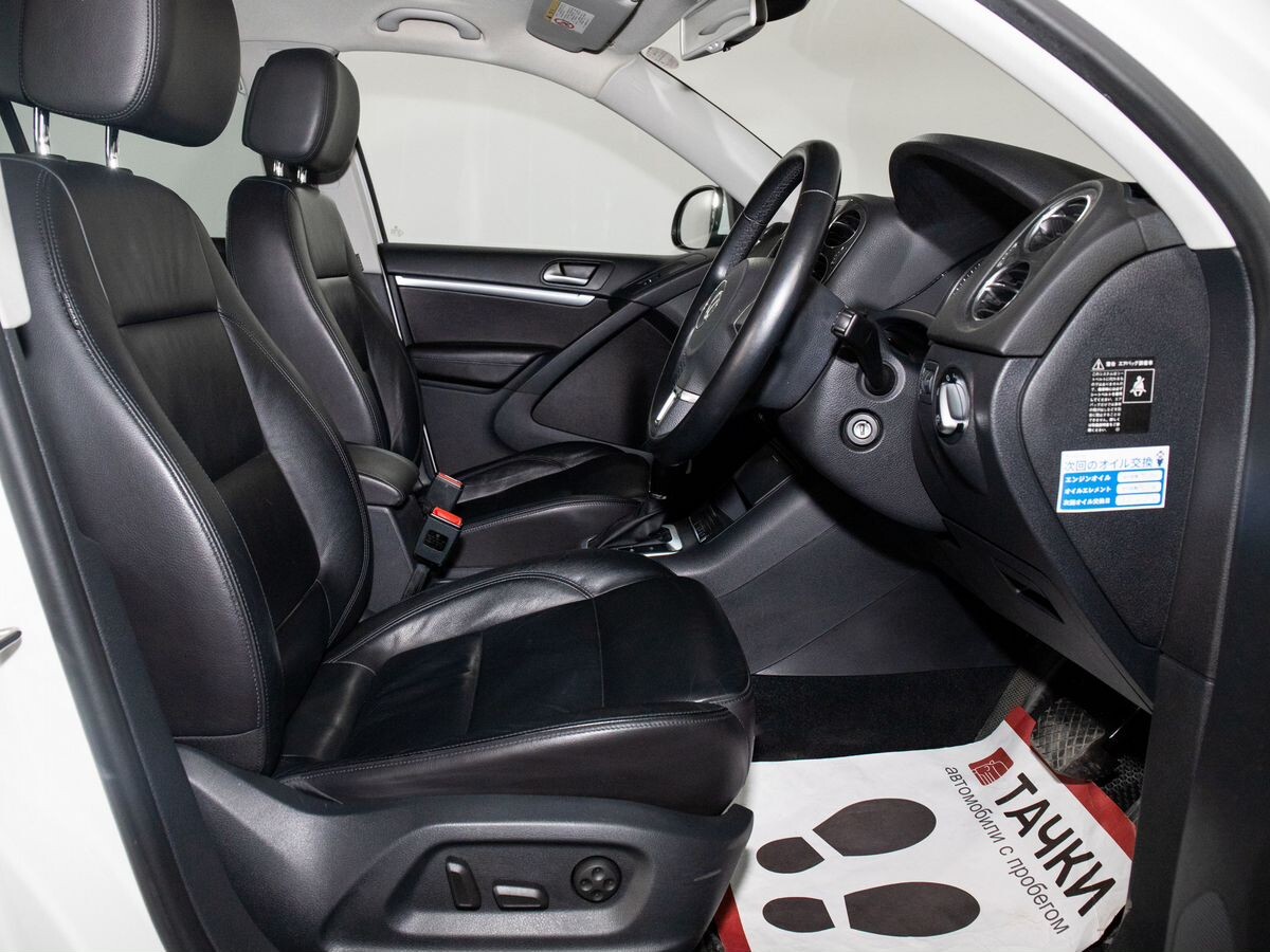 Volkswagen Tiguan 2013 - фото автомобиля