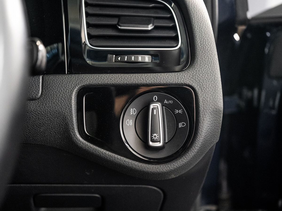 Volkswagen Golf 2014 - фото автомобиля