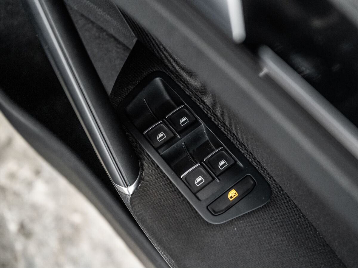 Volkswagen Golf 2014 - фото автомобиля