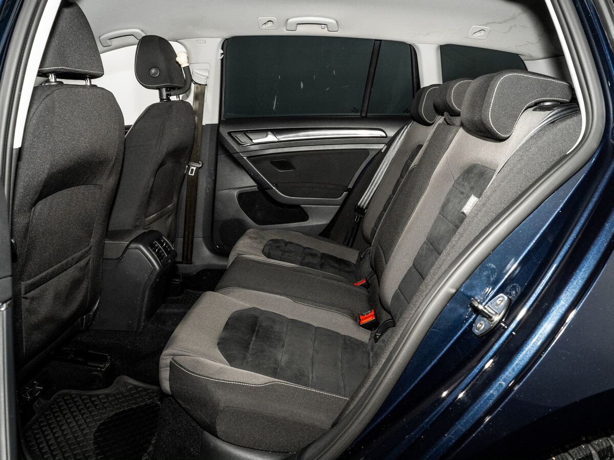 Volkswagen Golf 2014 - фото автомобиля