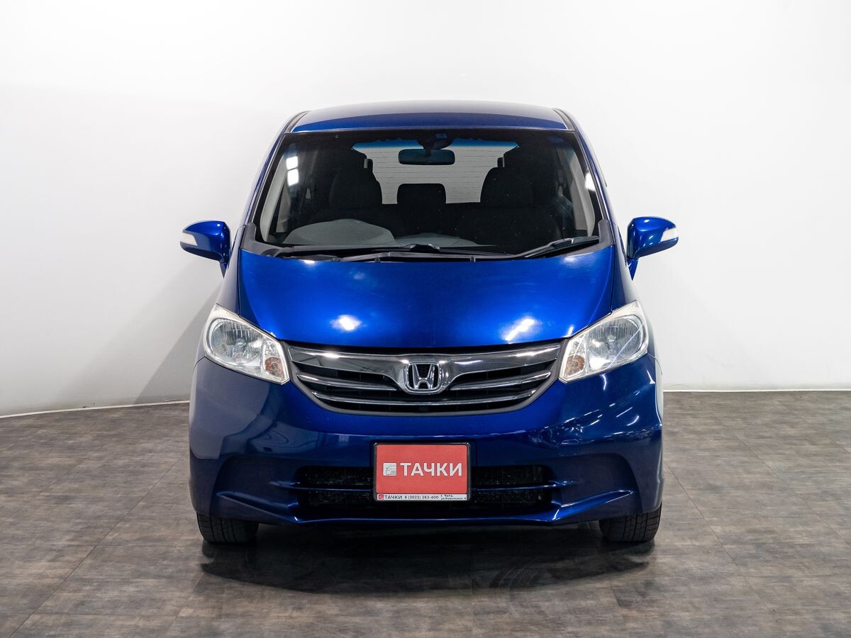 Honda Freed 2012 - фото автомобиля