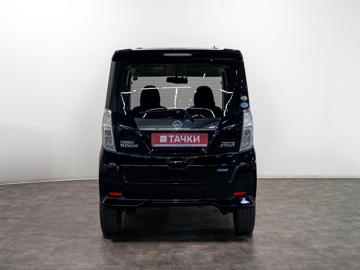 Nissan DAYZ Roox 2014 - фото автомобиля
