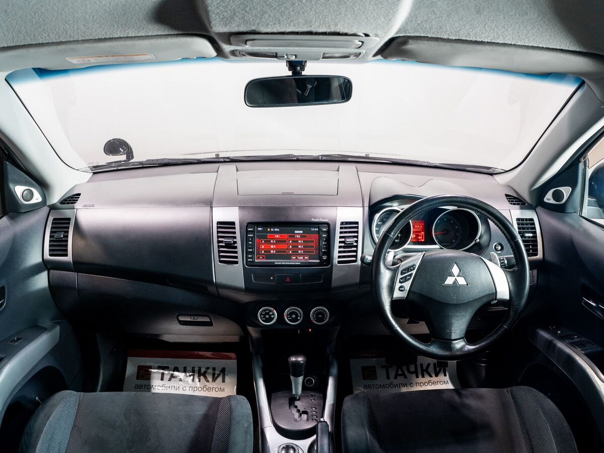 Mitsubishi Outlander 2006 - фото автомобиля