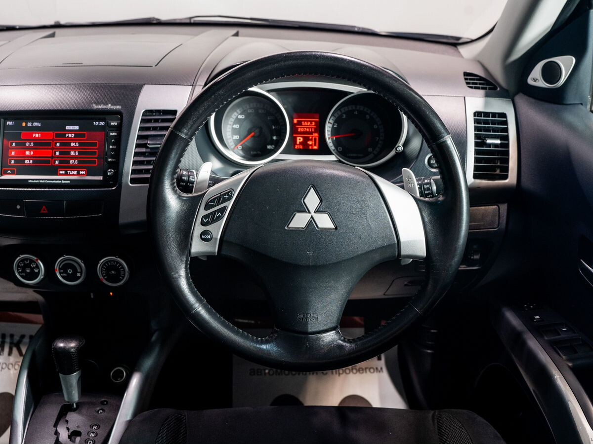 Mitsubishi Outlander 2006 - фото автомобиля