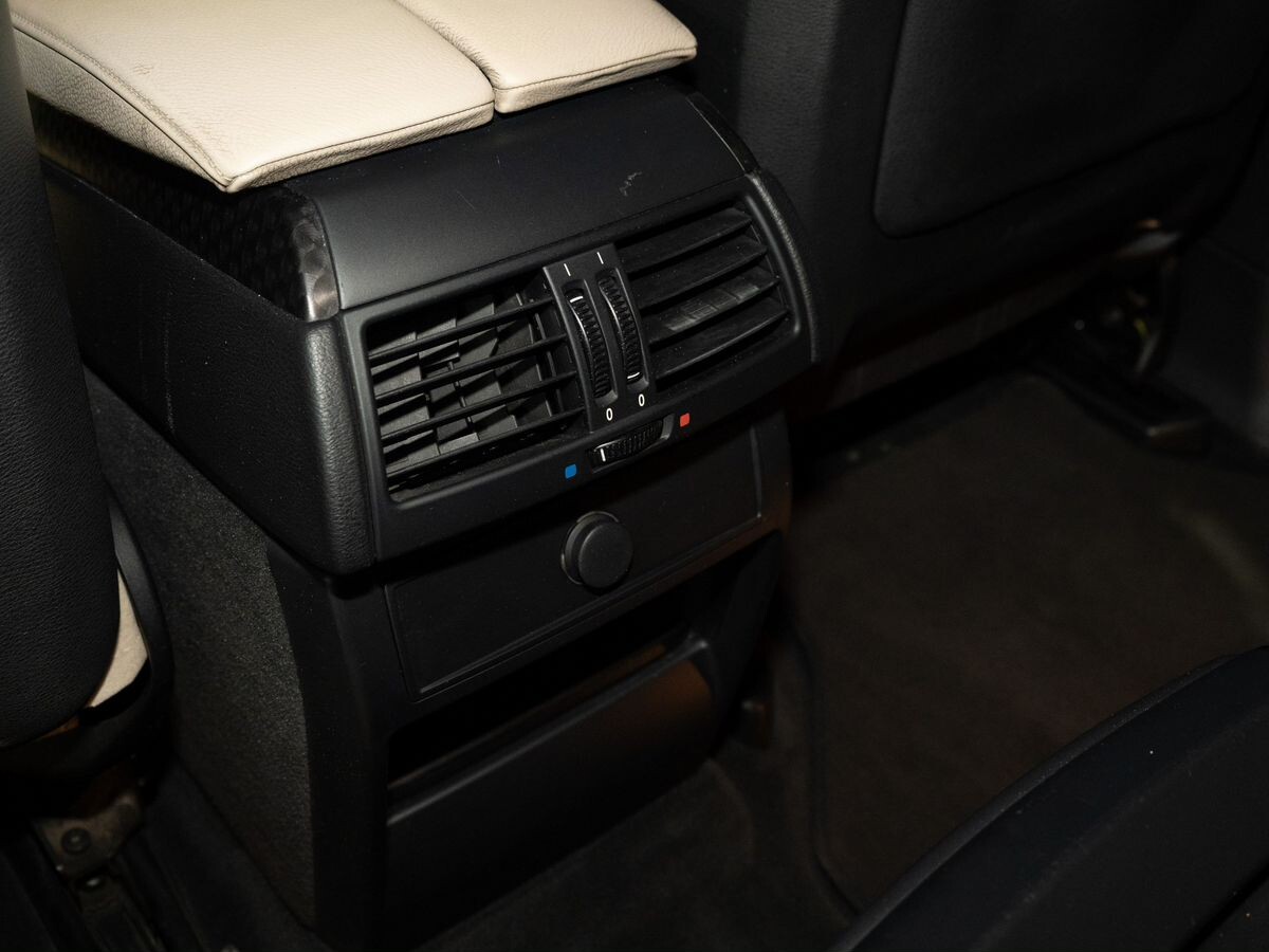 BMW X6 2008 - фото автомобиля