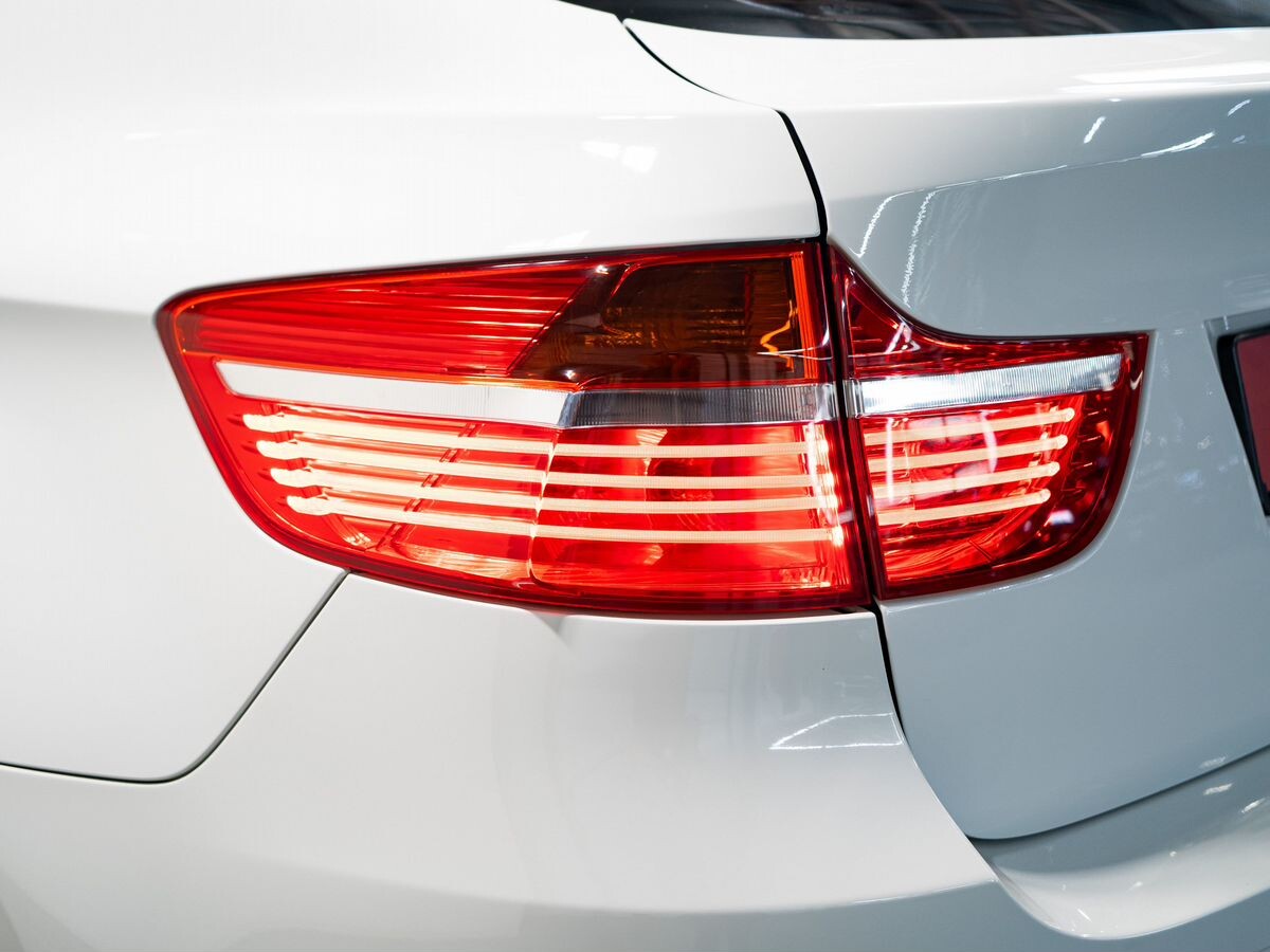 BMW X6 2008 - фото автомобиля